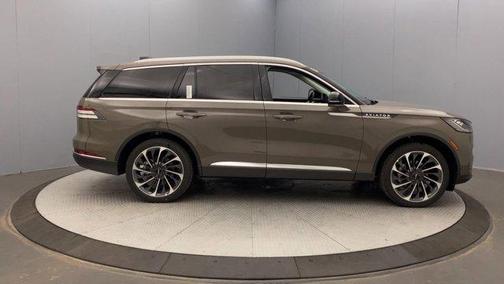 2025 Lincoln Aviator Reserve AWD