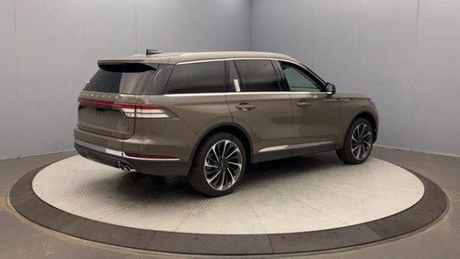 2025 Lincoln Aviator Reserve AWD
