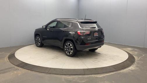 Diamond Black 2022 Jeep Compass Limited