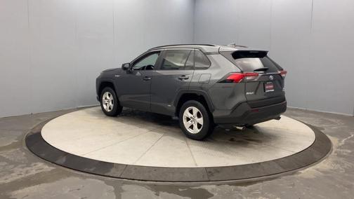 2021 Toyota RAV4 Hybrid LE