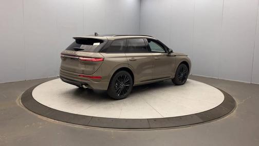 2025 Lincoln Corsair Grand Touring