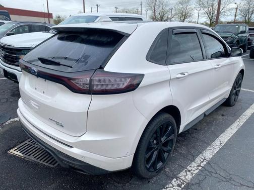 White Platinum Tri-Coat Metallic 2018 Ford Edge Sport