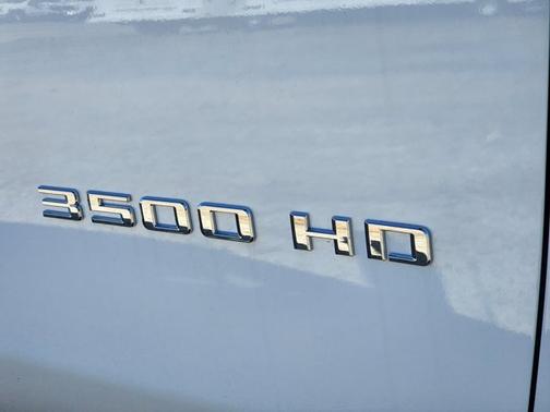 2025 Chevrolet Silverado 3500 Work Truck