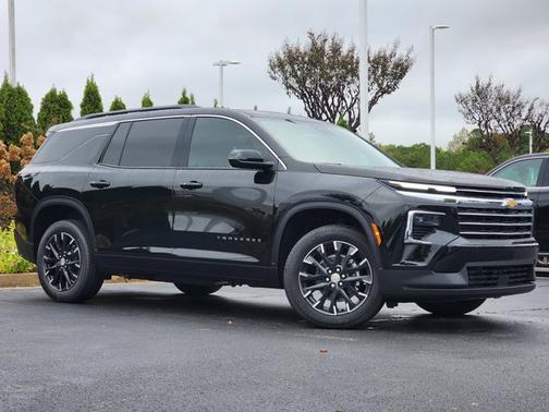 2026 Chevrolet Traverse FWD LT