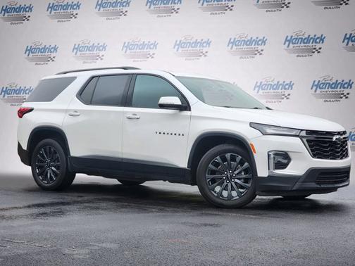 2022 Chevrolet Traverse RS