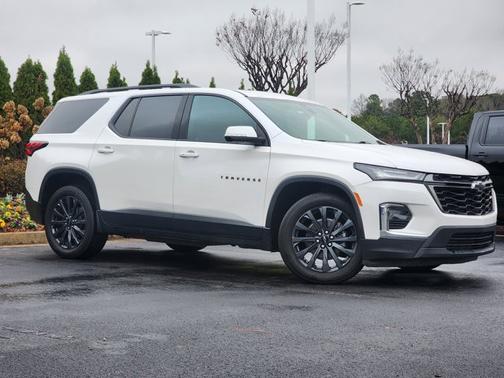 2022 Chevrolet Traverse RS