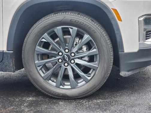 2022 Chevrolet Traverse RS