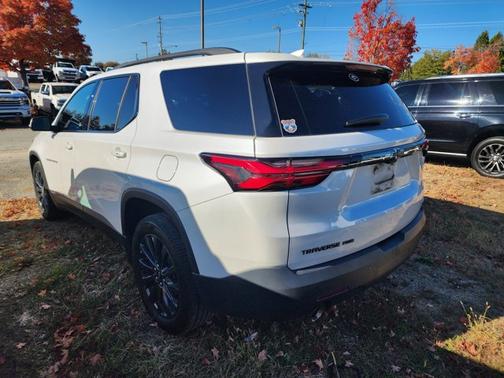 2022 Chevrolet Traverse RS