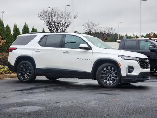 2022 Chevrolet Traverse RS