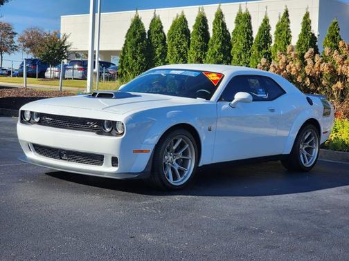 2023 Dodge Challenger R/T Scat Pack Widebody