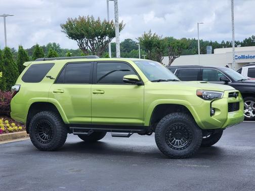2023 Toyota 4Runner TRD Off Road