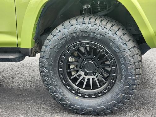 2023 Toyota 4Runner TRD Off Road