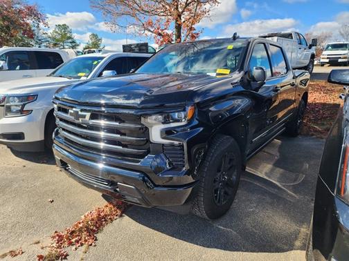 2025 Chevrolet Silverado 1500 High Country