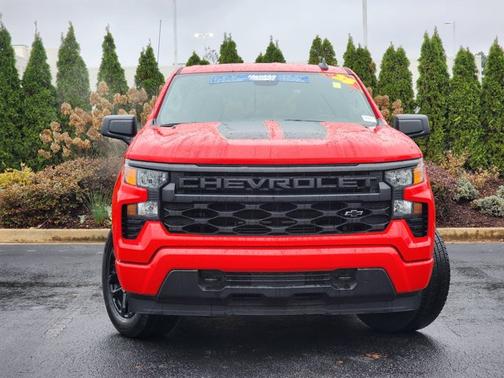 2025 Chevrolet Silverado 1500 Custom