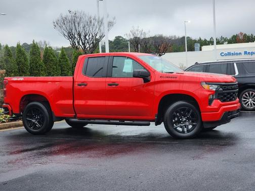 2025 Chevrolet Silverado 1500 Custom
