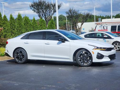 2023 Kia K5 GT-Line