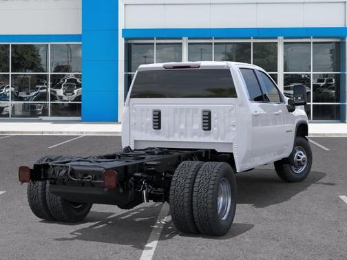 Summit White 2026 Chevrolet Silverado 3500 Work Truck