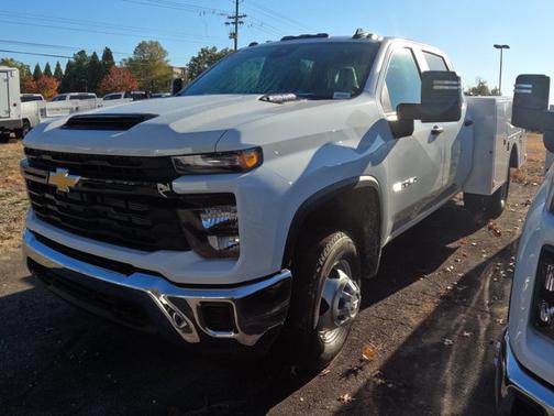 2025 Chevrolet Silverado 3500 Work Truck