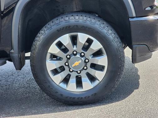 2023 Chevrolet Silverado 2500 Custom
