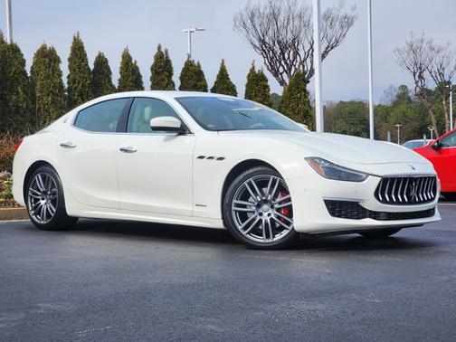 2018 Maserati Ghibli GranLusso