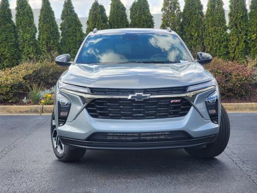 Sterling Gray Metallic 2026 Chevrolet Trax 2RS
