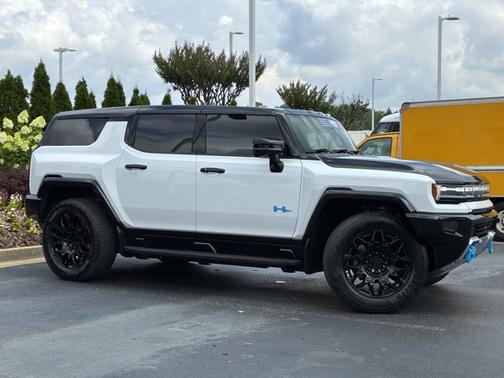 Interstellar White 2025 GMC HUMMER EV SUV 2X
