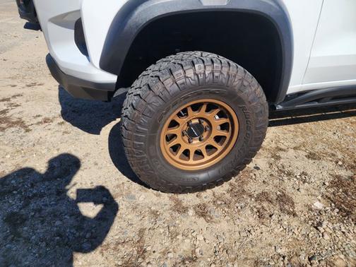 2024 Chevrolet Colorado 4WD ZR2