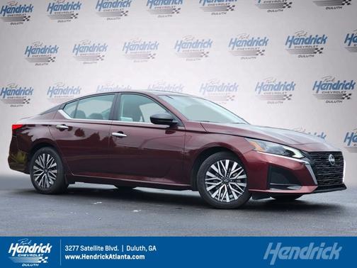 2025 Nissan Altima SV