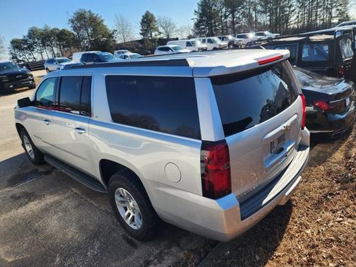 2019 Chevrolet Suburban LT