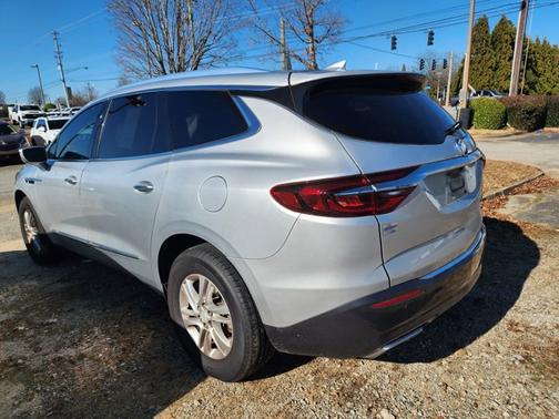 2019 Buick Enclave Essence