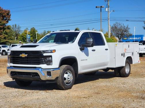 2025 Chevrolet Silverado 3500 Work Truck
