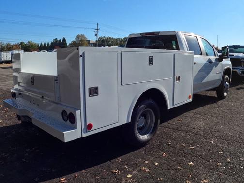 2025 Chevrolet Silverado 3500 Work Truck
