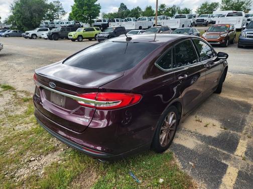 2017 Ford Fusion Hybrid SE