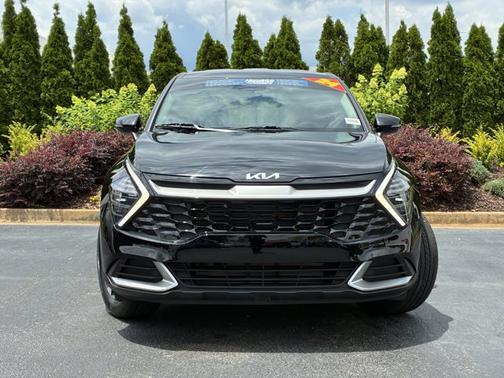 Ebony Black 2024 Kia Sportage EX
