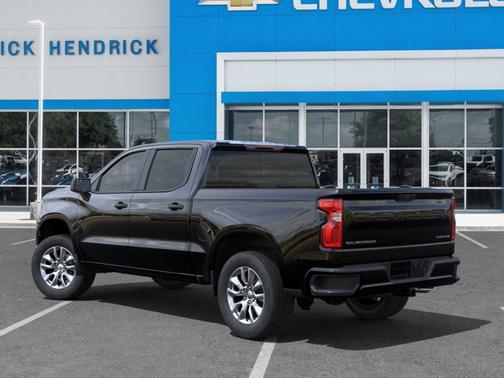 2025 Chevrolet Silverado 1500 Custom