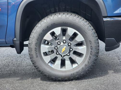 2025 Chevrolet Silverado 2500 Custom