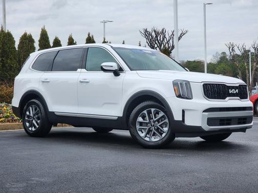 2024 Kia Telluride LX