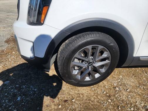 2024 Kia Telluride LX