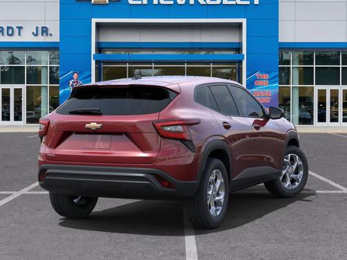 2025 Chevrolet Trax LS