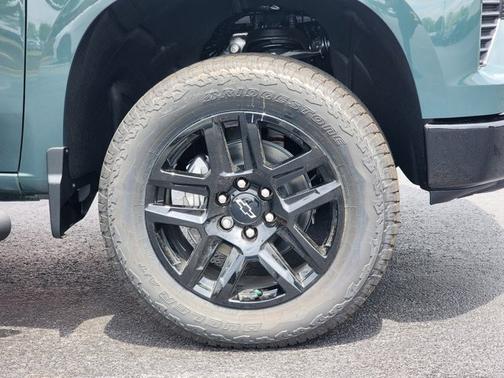 2025 Chevrolet Silverado 1500 LT Trail Boss