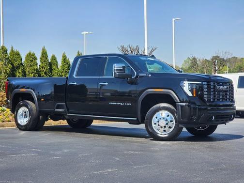 2025 GMC Sierra 3500 Denali