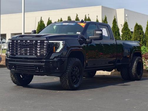 Onyx Black 2025 GMC Sierra 3500 Denali