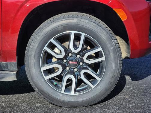 2022 GMC Yukon XL AT4