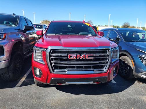 2022 GMC Yukon XL AT4