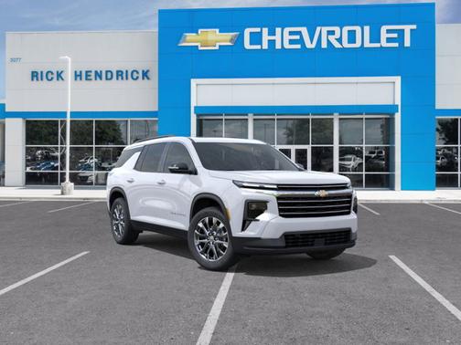 2026 Chevrolet Traverse FWD LT