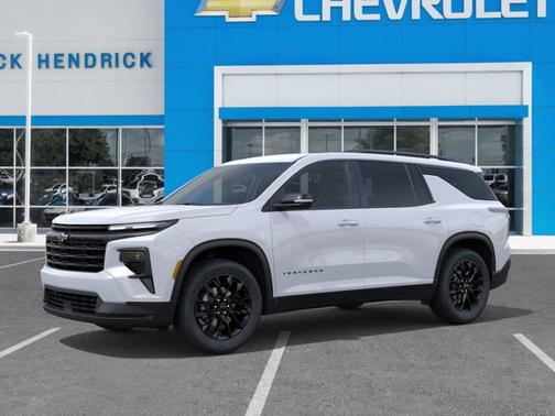 2026 Chevrolet Traverse FWD LT