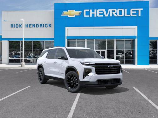 2026 Chevrolet Traverse FWD LT