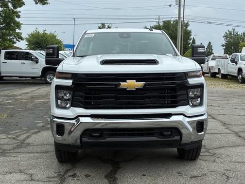 Summit White 2026 Chevrolet Silverado 2500 Work Truck