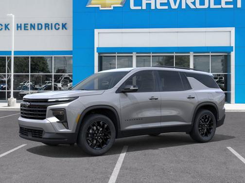 2026 Chevrolet Traverse FWD LT