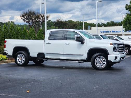 2024 Chevrolet Silverado 2500 High Country